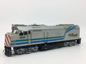 HO Overland Models OMI 5894 Brass Cal Train F40PH-2 Diesel Locomotive #909 - Picture 1 of 15