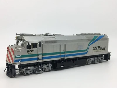 HO Overland Models OMI 5894 Brass Cal Train F40PH-2 Diesel Locomotive #909 - Image 1 of 4