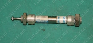 Festo, DSNU-3/8"-1"-P-A, cilindro aria 150 psi E641 NUOVO - Foto 1 di 2