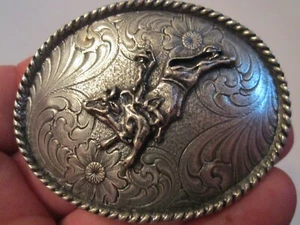 VINTAGE BULL RIDING BELT BUCKLE WESTERN THEME -  GW-16 - Picture 1 of 3