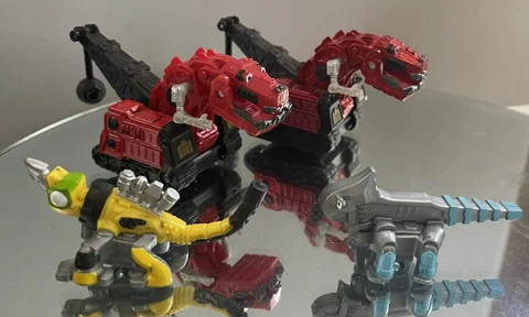Lot of 4 Dinotrux Dinosaur Figures Toy 2015 Diecast Dino Trucks Metal Toy Lot Cover