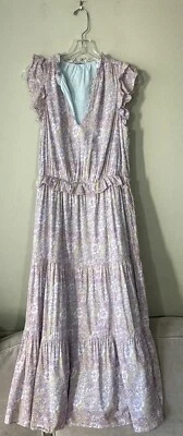 Vestido MIDI Marca ECRU Mediano Larson Henna Estampado Floral En Niveles Volantes Sol Resort Foto 1 de 4