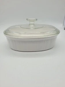 Corning Ware French White 1 1/2" Qt Oval Casserole Baking F-12-B & Pyrex Lid - Picture 1 of 8