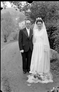 Retrato De Boda Pareja Jóvenes Novios 07 - Negativo Foto Antiguo 1940 - Imagen 1 de 1