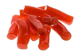 FINNSKA STRAWBERY SOFT LICORICE BITES FROM FINLAND -1 LBS BY GERRIT VERBURG - Picture 1 of 1