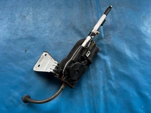 Rover 200/214/216/218/220 Cabrio Antennenmast (elektrisch) Teil #: XUC10034 - Bild 1 von 3