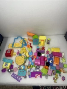 Muebles de muñeca de bolsillo Polly vintage Y2K años 2000 y más lote de 90+ piezas tal cual - Imagen 1 de 7