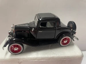 1932 Ford 3 Window Coupe 1:32 Scale Diecast Model National Motor Museum . Mint - Picture 1 of 14