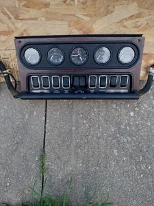 1973 Jaguar XJ6 Series 1 Center Dash Switch Panel Gauge Panel Cluster W/Wiring - Picture 1 of 23