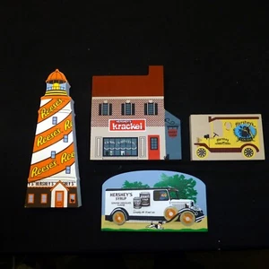 Hershey delivery van cocoa truck Krackel store Reese's lighthouse Cat's Meow lot - Picture 1 of 2