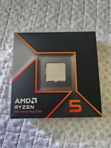 AMD Ryzen 5 9600X Desktop-Prozessor mit 6 Kernen und 12 Threads entsperrt - Bild 1 von 2