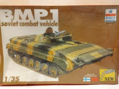 BMP1 Soviet combat vehicle -  Plastic model Kit 1:35 Esci Ertl art.5035 - Immagine 1 di 2