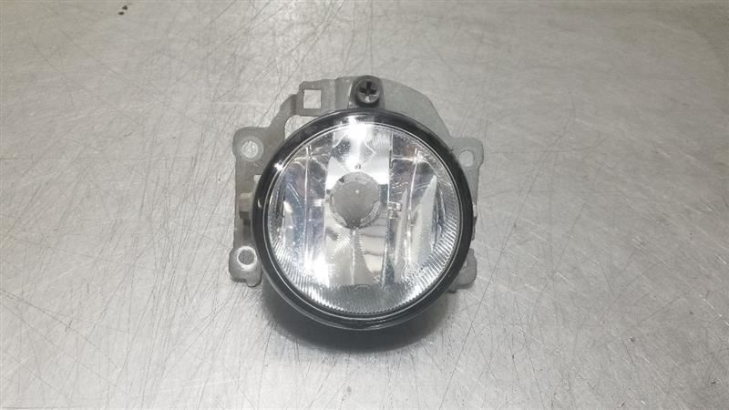 16 2016 MITSUBISHI OUTLANDER OEM FOG DRIVING LIGHT LAMP PASSENGER  