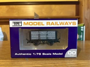 DAPOL B810 7 PLANK WAGON “DICKINSON PROSSER” MINT BOXED - Picture 1 of 2