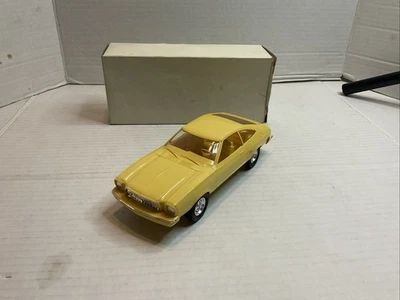 1975 Ford Mustang Dealer Promo Model Car 1/24 (242) - Image 1 of 4