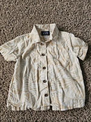 Camisa infantil tamanho 3T bege floral botão manga curta/família - Imagem 1 de 4