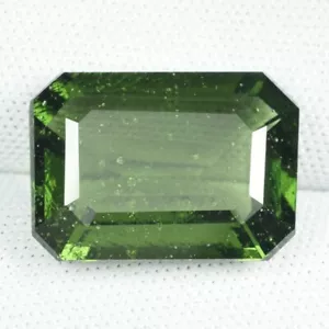 9,86 ct SELTENSTES OLIVGRÜN ~ NATÜRLICHER TEKTIT / MOLDAVIT Achteck siehe Vdo - Bild 1 von 2