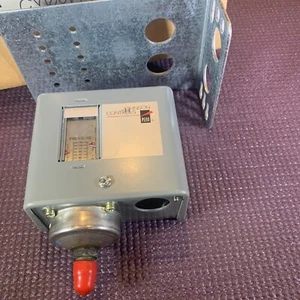 Johnson Controls P170AA-2C Druckregelung, 0 Zoll bis 150 Neu - Bild 1 von 3