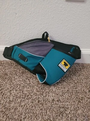 Mountainsmith Dart 2 Hiking Fanny Pack Water Hydration Waistpack Gray/Green - Image 1 of 4