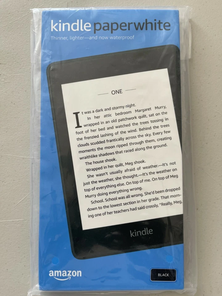Amazon Kindle Paperwhite 10th Generation 32GB Wi-Fi 6" eBook Reader Tablet Black - Image 1 of 4