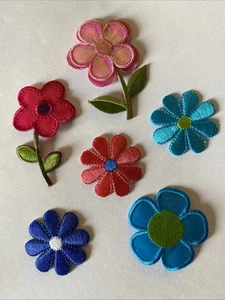 "Lote 6 parches de plancha con flores de margarita de 1 1/2""-2 1/2""" - Imagen 1 de 2