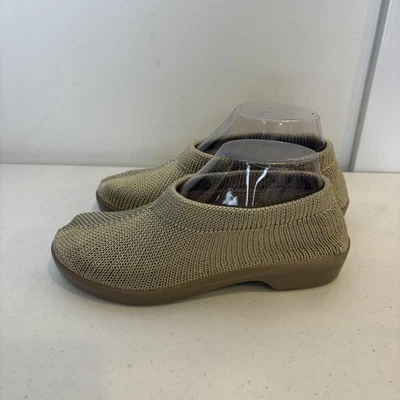 Spring Step Shoes Womens Size EU 37 Beige Knit Slip-On Comfort Made in Portugal - Image 1 of 4