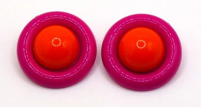 ⛄Vintage Fuschia Red Acrylic Lucite Button Clip On Earrings - Image 1 of 3