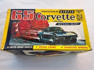 Airfix MPC 1/25 Corvette Sting Ray model kit 731 - built Not Painted - Bild 1 von 14