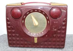 ZENITH H401 PORTABLE RADIO w/DISPLAY BATTERY - Picture 1 of 7