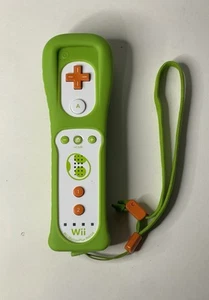 Mando a distancia oficial OEM Nintendo Wii edición Yoshi probado y funcionando - Imagen 1 de 9