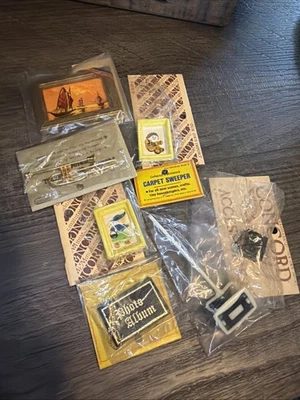 Lote de 7 trompetas concord miniatura arte vintage, barredora, cámara Foto 1 de 4