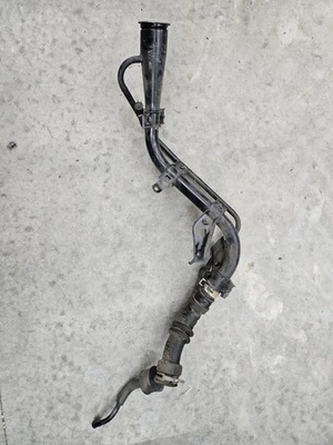 Acura RSX 2005 2006 cuello de llenado de combustible de gasolina Foto 1 de 4