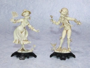 Vintage 1960’s Pair Boy & Girl Ivorine Polyresin Figurines From Italy 5.5” - Foto 1 di 9