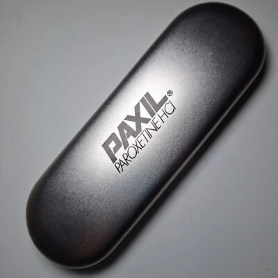 Lápiz con logotipo de P Pharma estuche metálico tono plata 7" farmacéutico promocional Foto 1 de 4