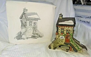 Dept 56 Heritage Village ~ Dickens' Village Series "The Maltings" ~ Vintage 1995 - Picture 1 of 6
