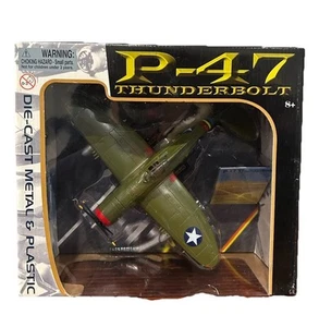 MotorMax P-47 Thunderbolt Fighter Plane Diecast Airplane ZOMBIE 1:48 #76316 New - Picture 1 of 4