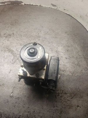 Pieza de freno antibloqueo VIN K octavo dígito compatible con 06-07 JETTA 1121415 Foto 1 de 4