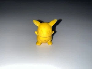 1999 Pikachu 3D Eraser Figurine Nintendo Pokemon Rare Vintage - Picture 1 of 3