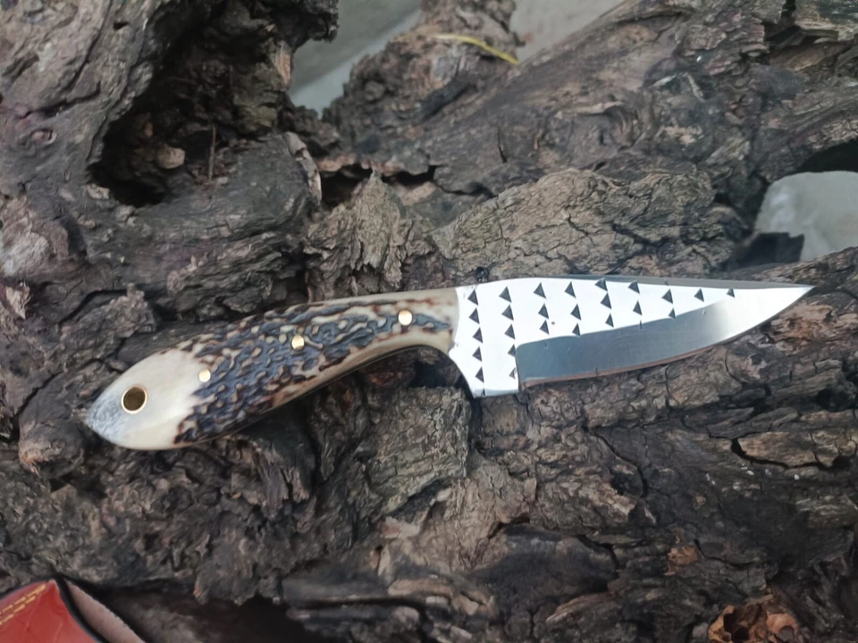 CUCHILLO PELADOR VAQUERO CAZA PERSONALIZADO FORJADO A MANO CON MANGO Y FUNDA CIERVO/CUERNO Foto 1 de 4
