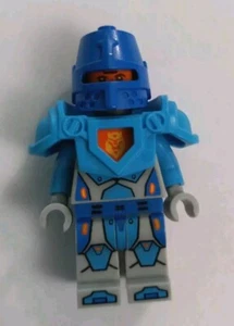 LEGO King's Guard minifigure 5004390 Nexo Knights mini figure - Picture 1 of 3