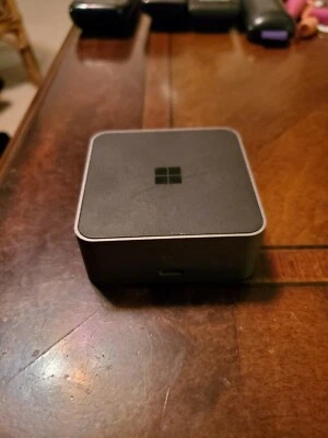 Microsoft Display Dock HD-500  - Image 1 of 2