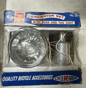 Vintage Cyclerama Generator Set With Head And Tail Light No. 22 Bike Light - Picture 1 of 4