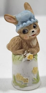 Vintage Enesco Bisque Easter Bunny Rabbit Thimble Made In Taiwan - Picture 1 of 3