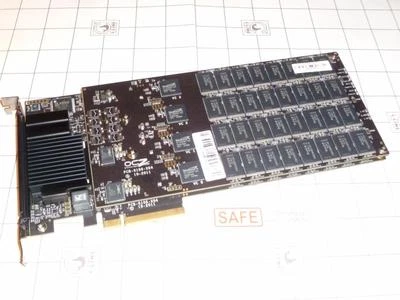 OCZ ZD4CM88-FH-1.6T Solid State Z-Drive 1.6TB PCI Express 2.0 X8 R4 CM88 MM-122 - Image 1 of 4