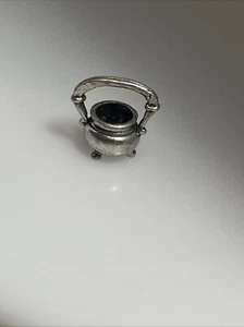 Ciondolo pendente vintage argento sterling calderone pentola ben fatto 2,9 g 6a - Foto 1 di 5