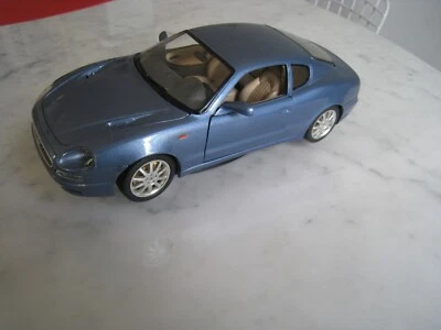 Maserati 3200 GT 1998 escala 1:18 - bBurago Burago modelos coche modelo Italia Foto 1 de 4