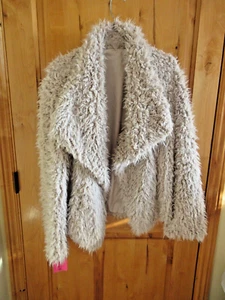 BETSEY JOHNSON NWT FAUX FUR REVERSIBLE COAT BEIGE COLOR SIZE XL MADE IN VIETNAM - Picture 1 of 9