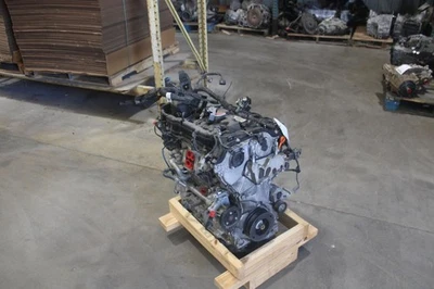 2023 Hyundai Santa Fe Engine Assembly 2.5L FWD 73K Miles Genuine OEM - Image 1 of 4