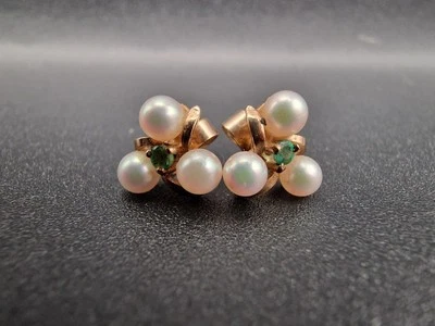 Серьги-гвоздики с золотым жемчугом и изумрудом 9 карат винтажный клевер бант - Изображение 1 из 4