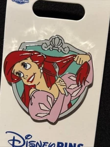 The Little Mermaid- Ariel Brushing her Hair with a Fork Disney Pin - Picture 1 of 1
